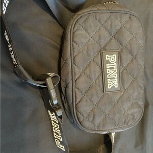 Victoria Secret (PINK) black fanny pack w adjustable strap